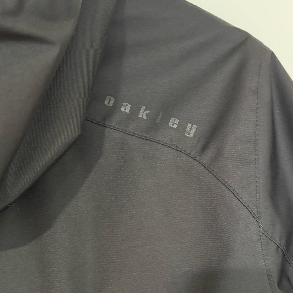 Oakley Women's Black All-Weather Performance Jacket - Small - Picture 3 of 11